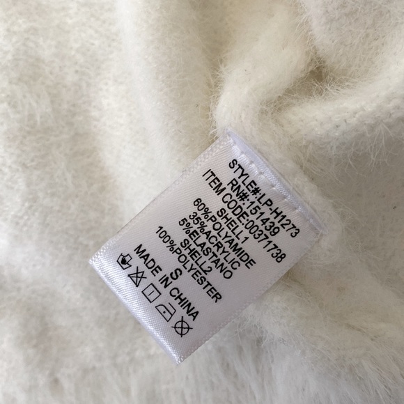 Fuzzy forever 21 collared sweater - Picture 4 of 5